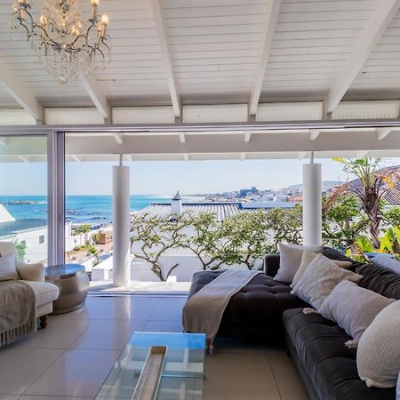 White Waves Beach House Bloubergstrand Dış mekan fotoğraf