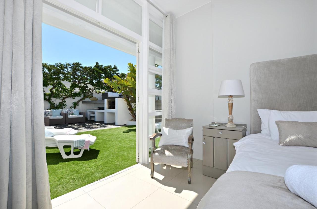 White Waves Beach House Bloubergstrand Dış mekan fotoğraf