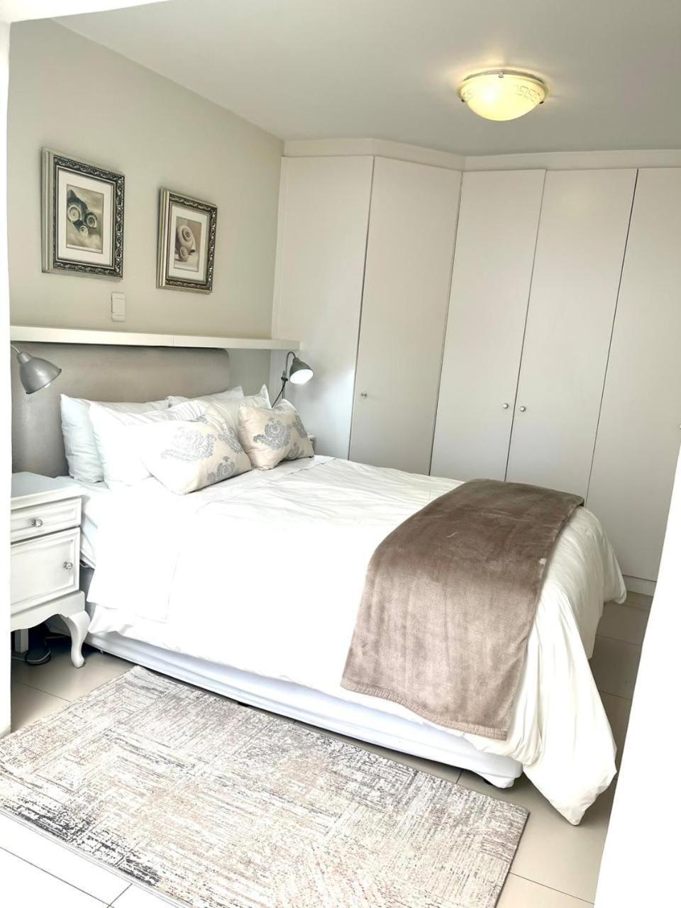 White Waves Beach House Bloubergstrand Dış mekan fotoğraf