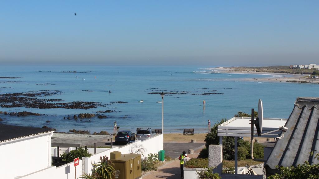 White Waves Beach House Bloubergstrand Dış mekan fotoğraf
