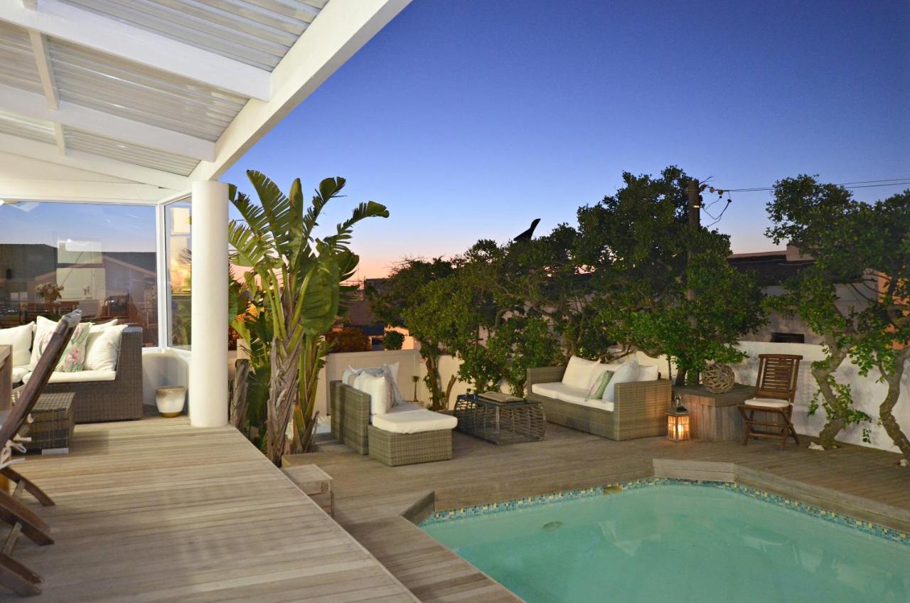 White Waves Beach House Bloubergstrand Dış mekan fotoğraf